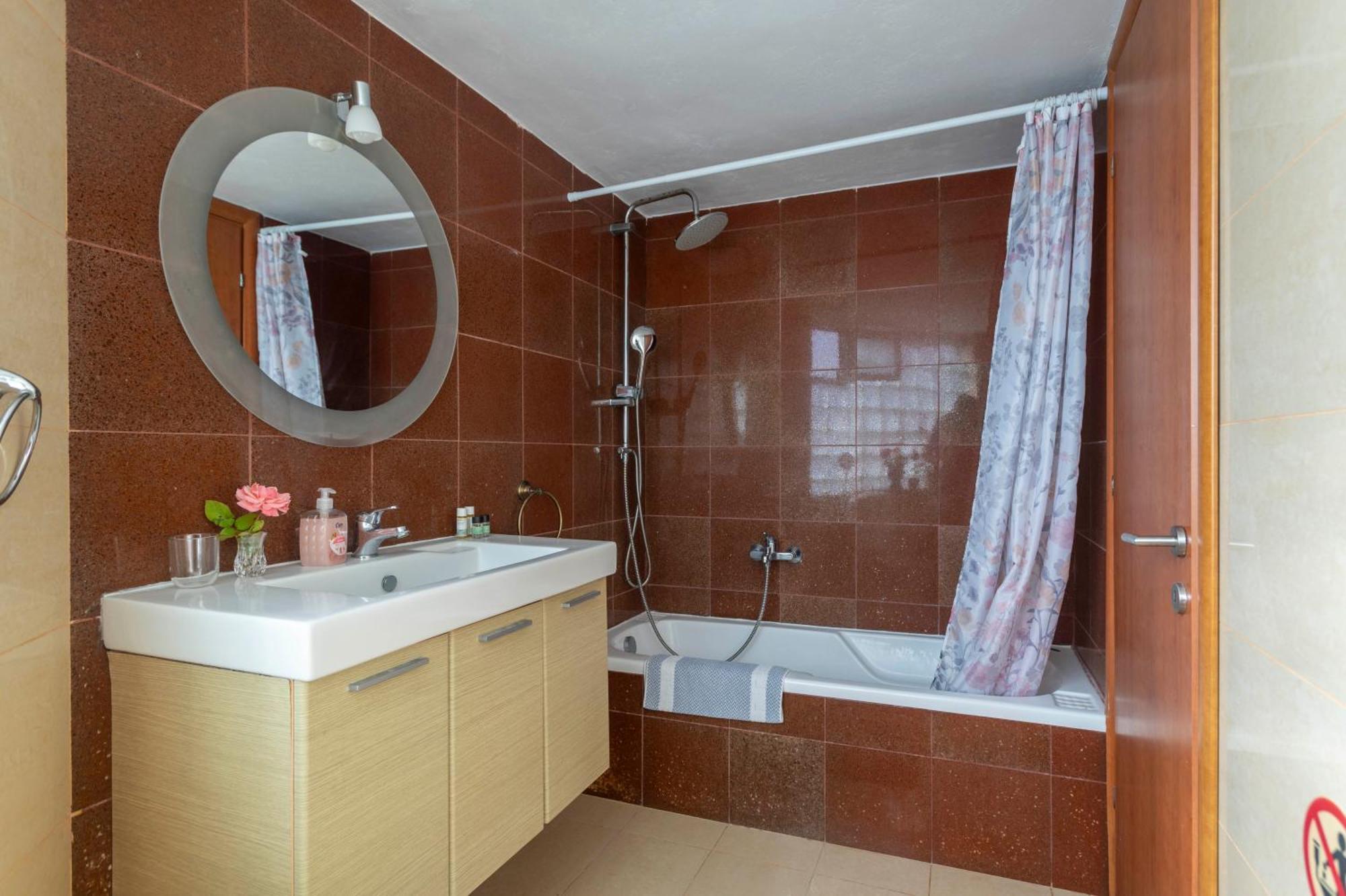 La Vatura Hotel Jálova Kültér fotó